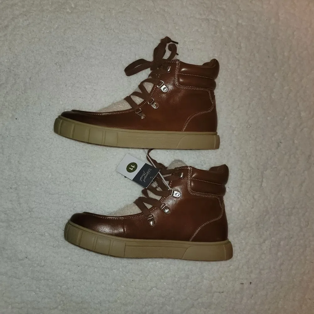 🆕️👢Universal Thread Kimber Sherpa Tongue Boots, Bwn/Crm - Sz 11